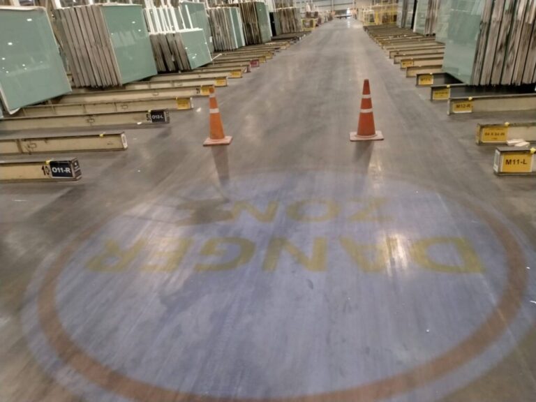 Safety Sign - THT PROGRESS